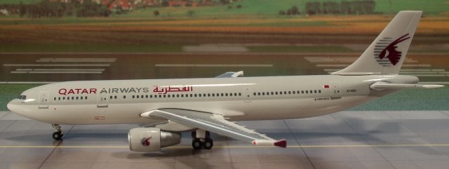 Wings900 - Herpa Qatar Airways Airbus Industrie A300 1:400