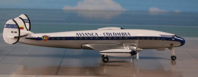 航空機・ヘリコプター AVIANCA L1049G 1/500 960px-Lockheed_L-