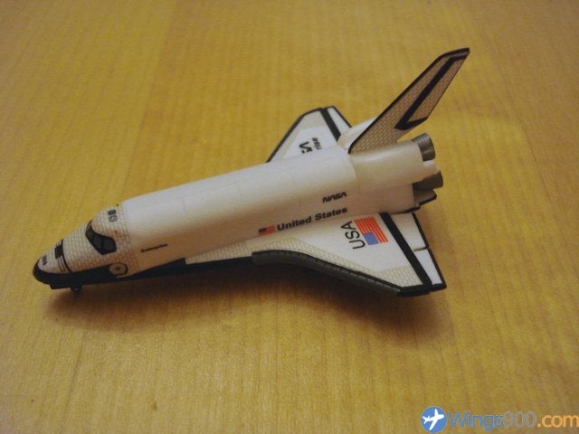 Wings900 - Herpa Wings NASA Enterprise Space Shuttle 1:500