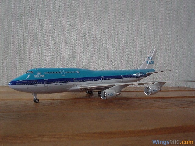 KLM Herpa premium model - Wings900 Model Photo Gallery
